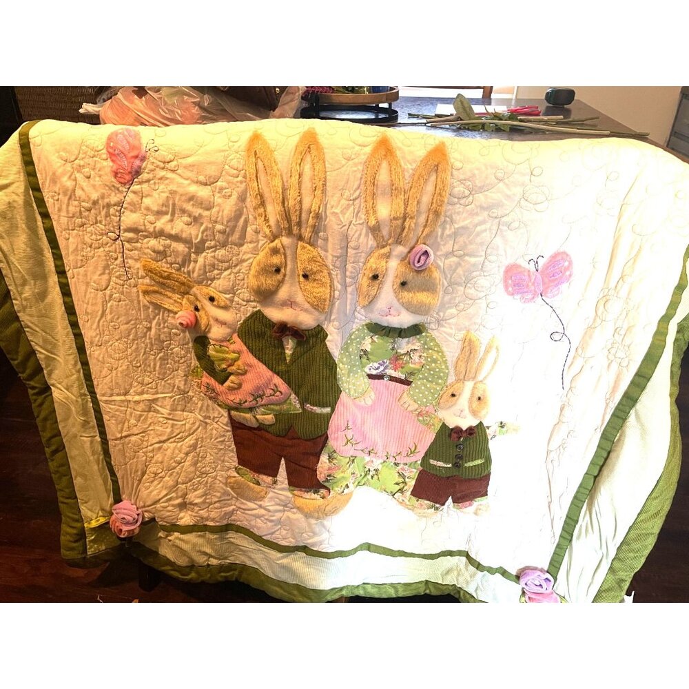 Cracker Barrel Childs Crib Bedding Family of Bunny Rabbits, Adorable  # 1981